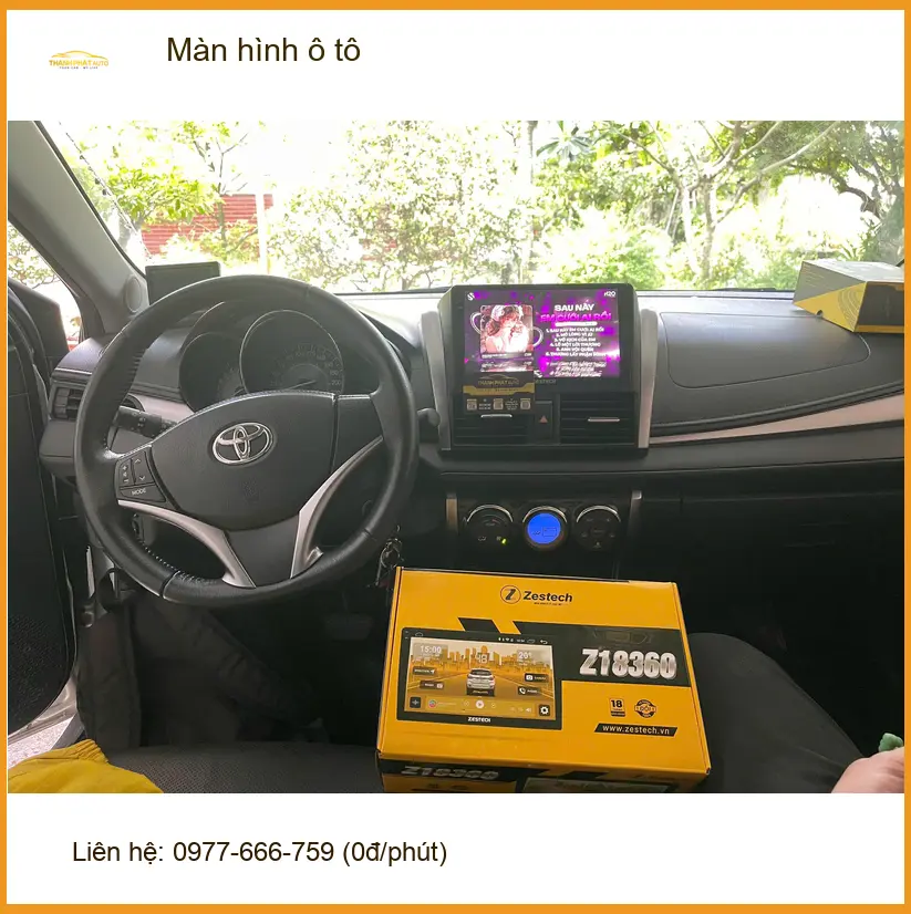 Anh Phát lắp màn hình ô tô cho Honda CRV tại Quận 3 vì màn hình zin quá cũ ảnh thực tế 2