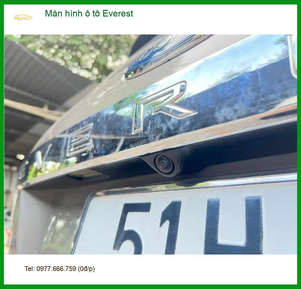 Chị Thảo nâng cấp màn hình ô tô Everest tại Quận 3 để trải nghiệm công nghệ mới ảnh thực tế 5