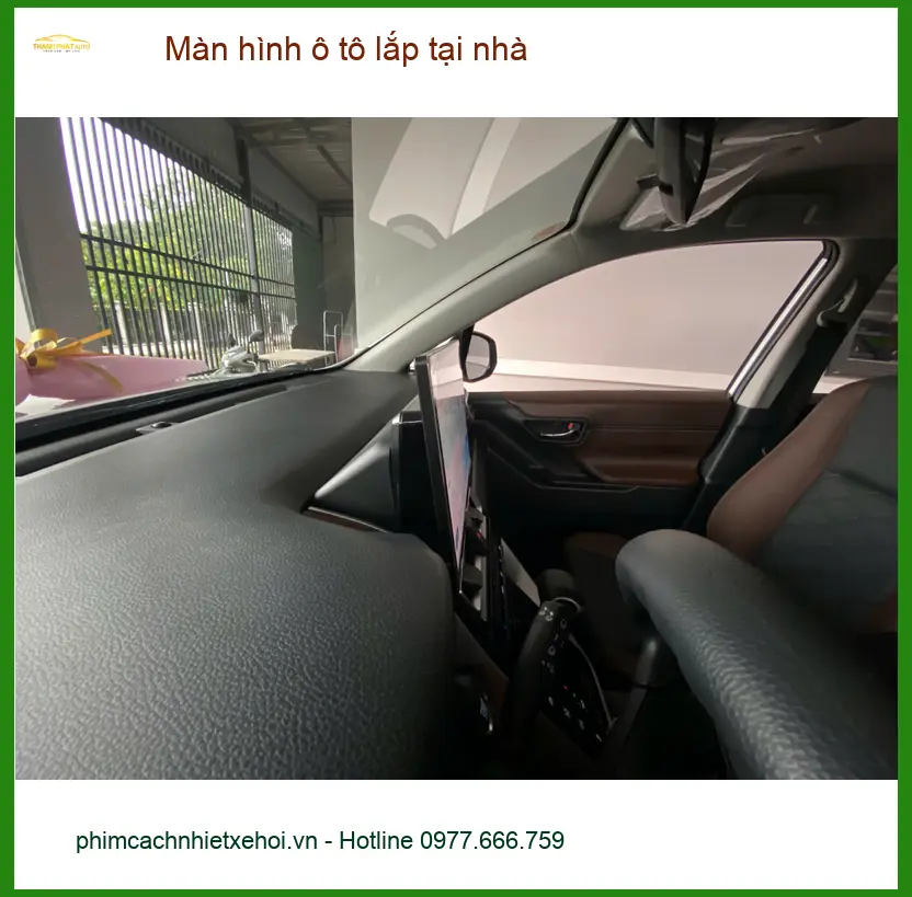 Chị Thảo lắp màn hình ô tô tận nhà Quận 2 cho Hyundai Accent mới ảnh thực tế 3