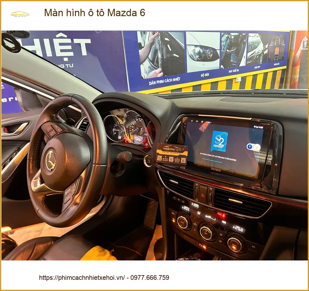 Anh Duy lắp màn hình ô tô Mazda 6 tại Quận Thủ Đức để trải nghiệm công nghệ mới