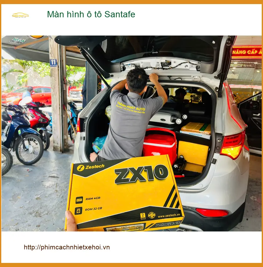 Anh Khải lắp màn hình ô tô Santafe Quận Bình Tân để nâng tầm trải nghiệm ảnh thực tế 3