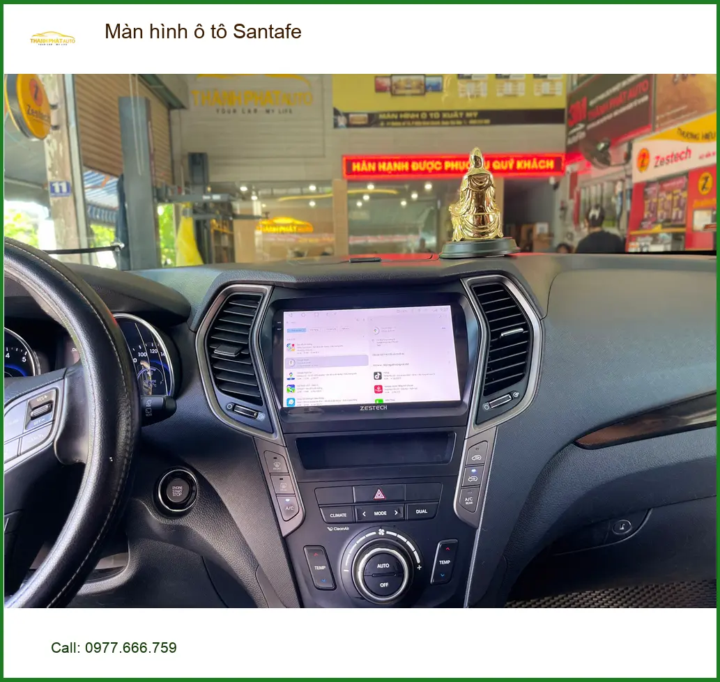 Anh Khải lắp màn hình ô tô Santafe tại Quận Gò Vấp vì màn zin đã cũ và chậm