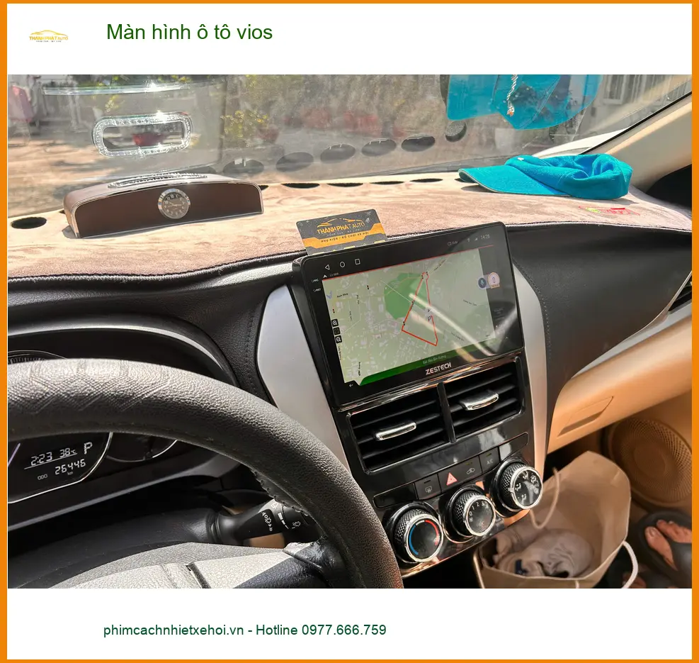 Anh Đức Thiện lắp màn hình ô tô Vios tại Quận 7 vì màn hình cũ đã lỗi thời ảnh thực tế 4