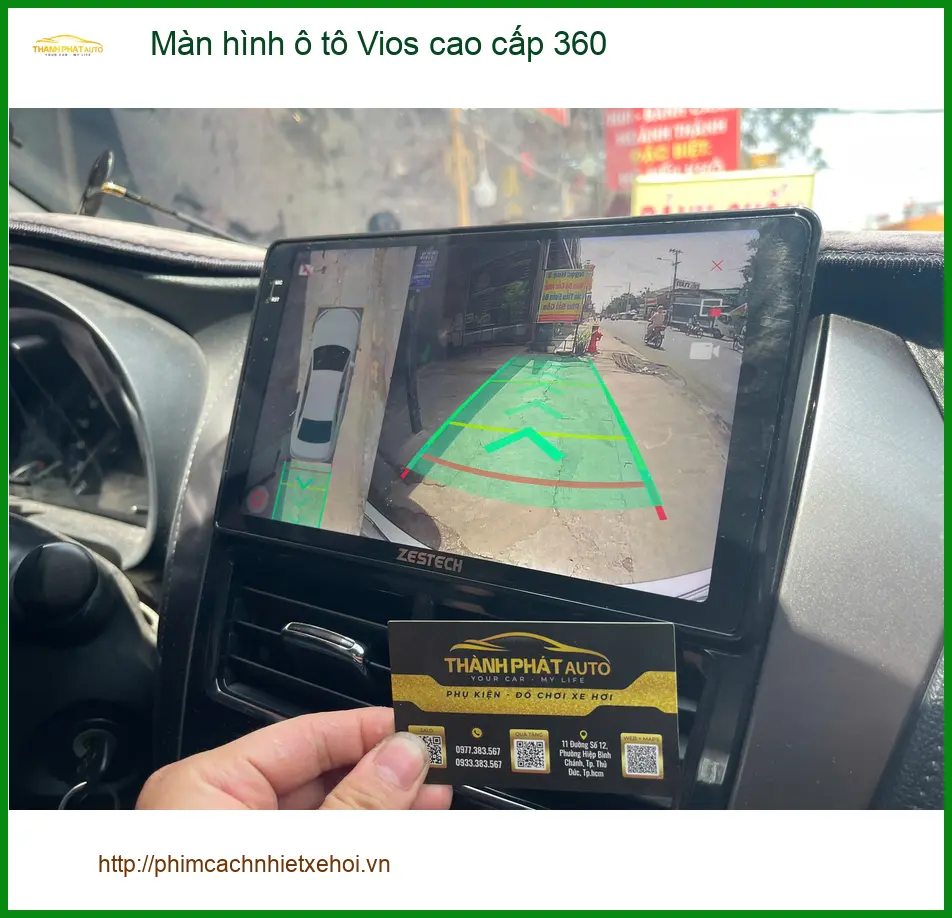 Chị Minh Thư lắp màn hình ô tô Vios 360 cao cấp Quận 12 để dễ dàng đỗ xe trong hẻm nhỏ