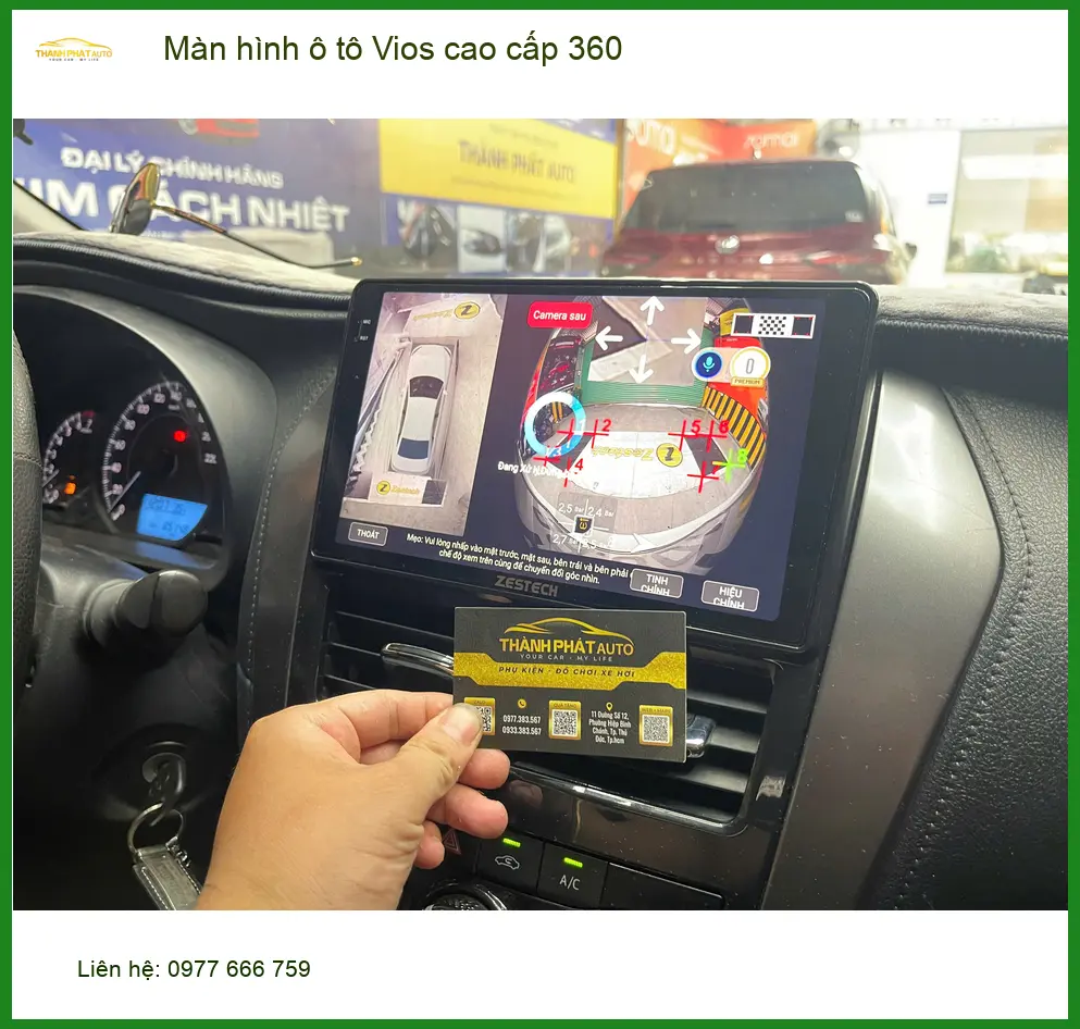 Chị Minh Thư lắp màn hình ô tô Vios 360 cao cấp Quận 12 để dễ dàng đỗ xe trong hẻm nhỏ ảnh thực tế 3