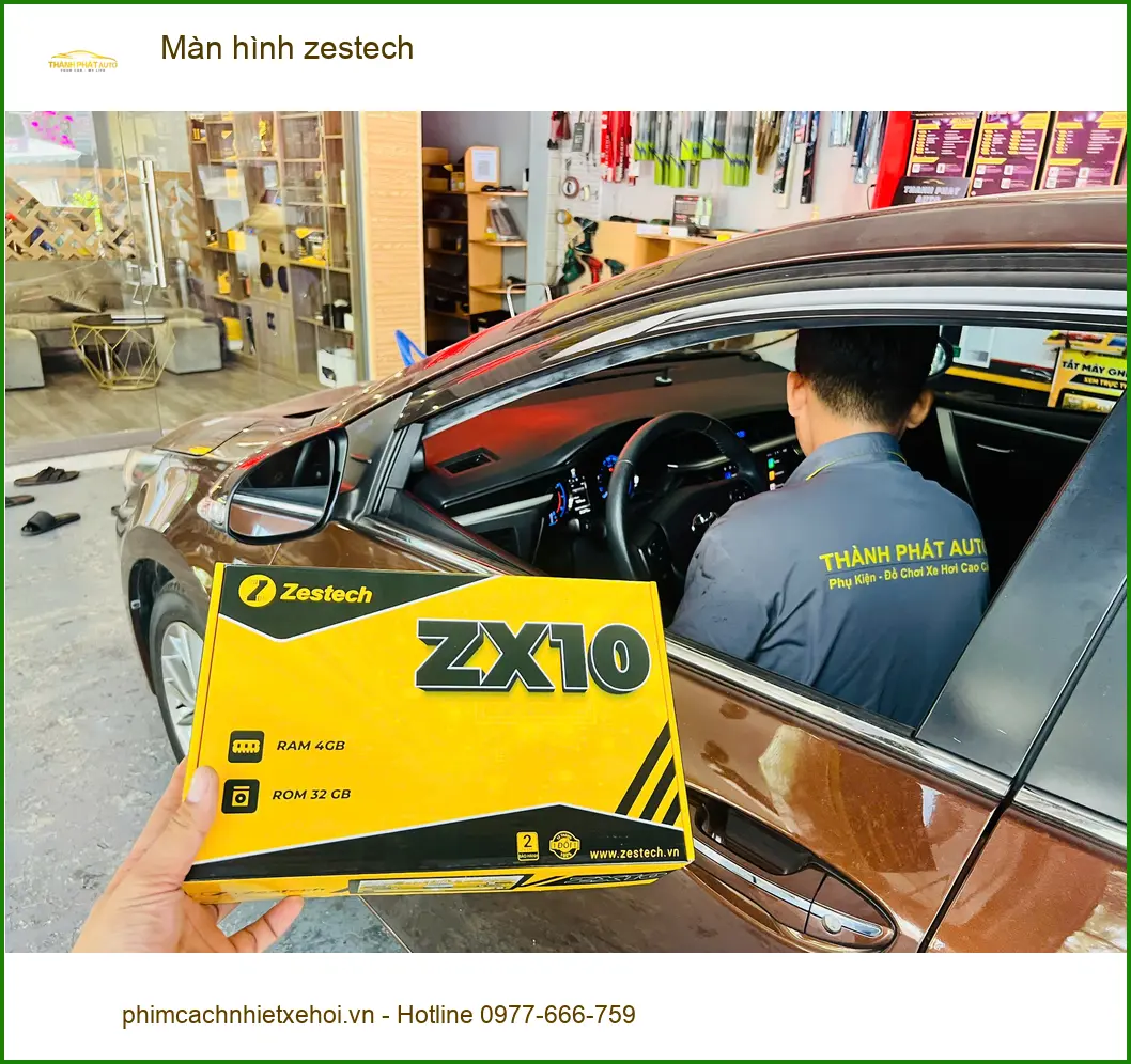 Anh Nhật lắp màn hình Zestech cho Honda HR-V tại Quận 1 vì màn zin không có dẫn đường ảnh thực tế 3