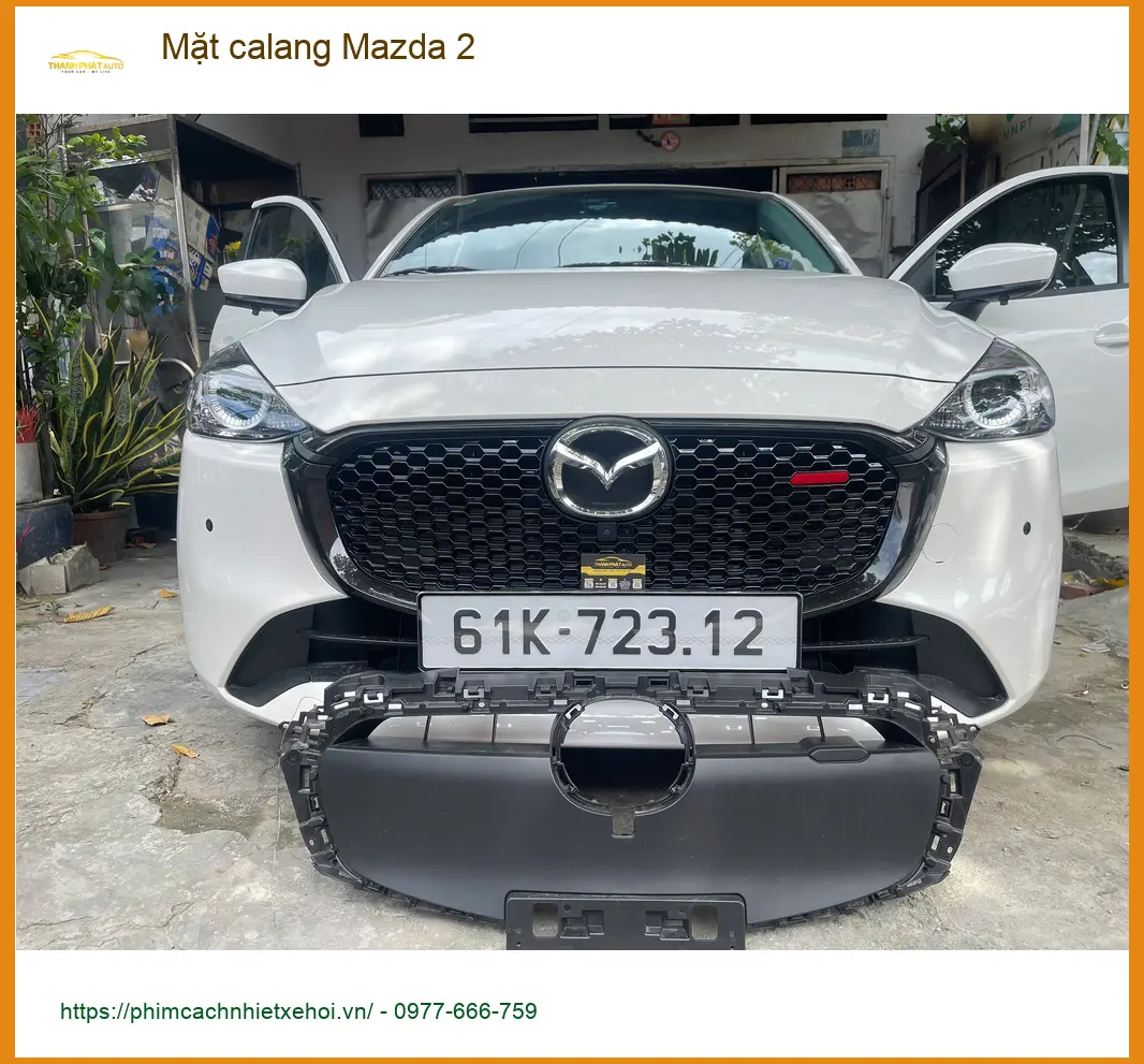 Anh Tấn Độ Mặt calang Mazda 2 tại Quận 3 để xe có diện mạo mới cá tính ảnh thực tế 3