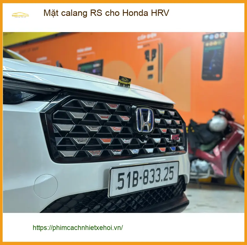 Anh Tấn lắp Mặt calang RS cho Honda HRV tại Quận 12 để xe trông mạnh mẽ hơn ảnh thực tế 4