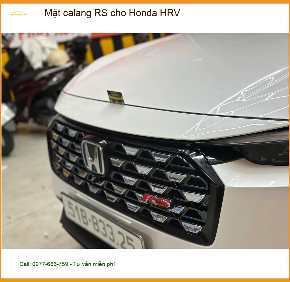Chị Thảo lắp Mặt calang RS cho Honda HRV tại Quận Tân Phú để xe trông thể thao hơn