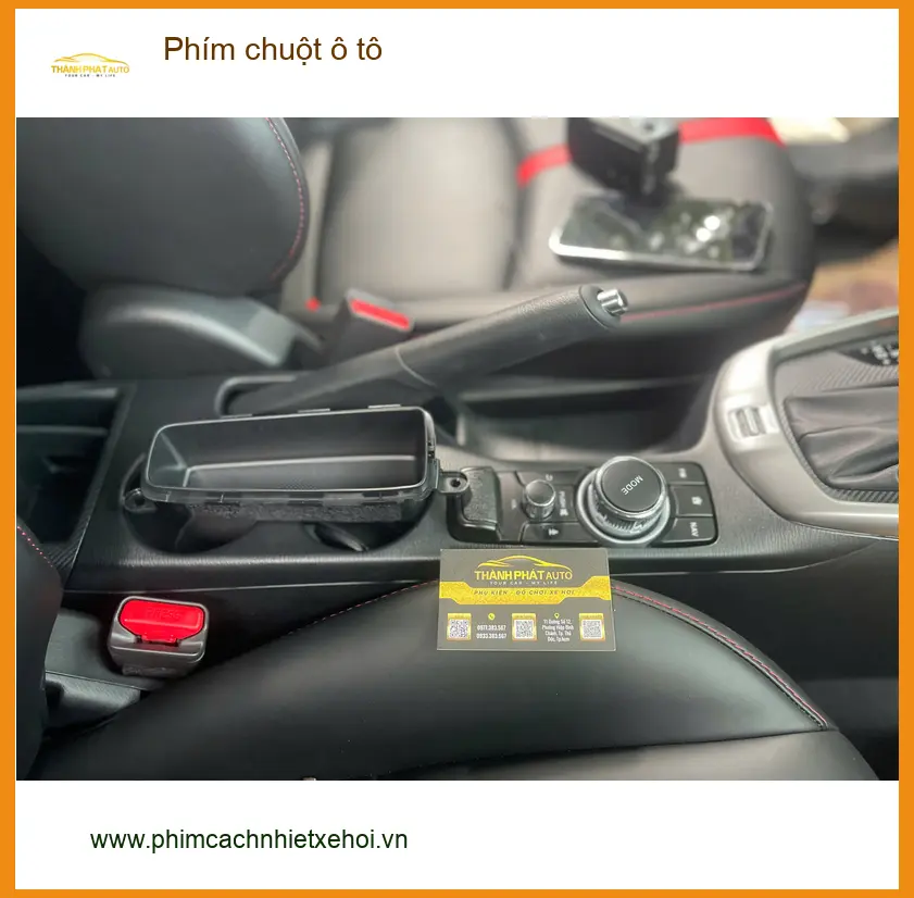 Anh Duy lắp Phím chuột ô tô cho Honda CRV tại Quận 7 để điều khiển tiện lợi hơn