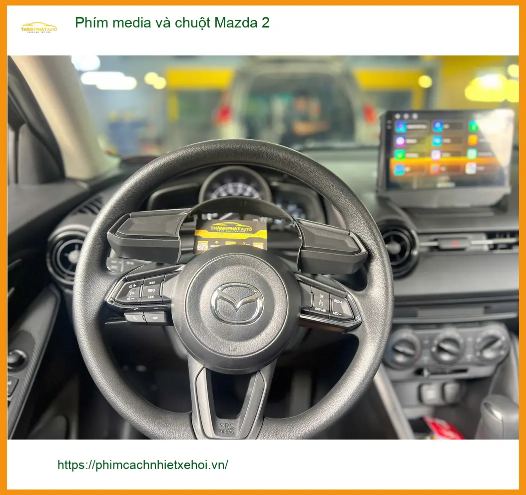 Anh Minh lắp phím media và chuột Hyundai Accent tại Quận 9 điều khiển tiện lợi ảnh thực tế 3