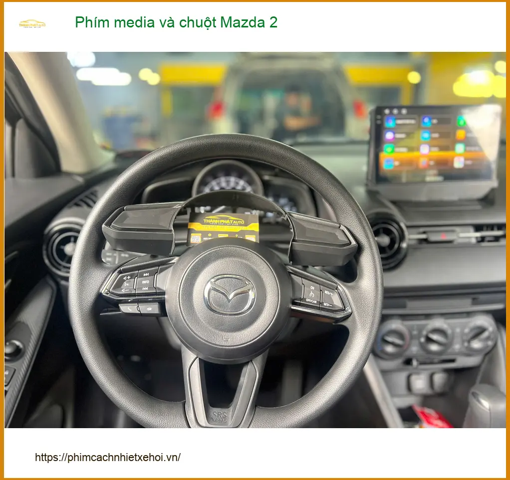 Anh Khải nâng cấp phím media và chuột Mazda 2 tại Quận 6 điều khiển giải trí tiện lợi