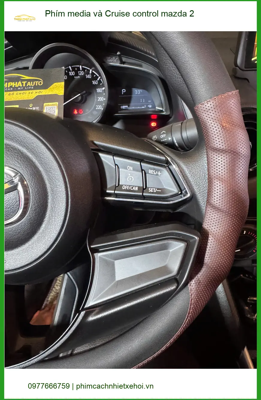 Anh Khang lắp Phím media và Cruise control Mazda 2 ở Thủ Đức cho tiện nghi ảnh thực tế 3