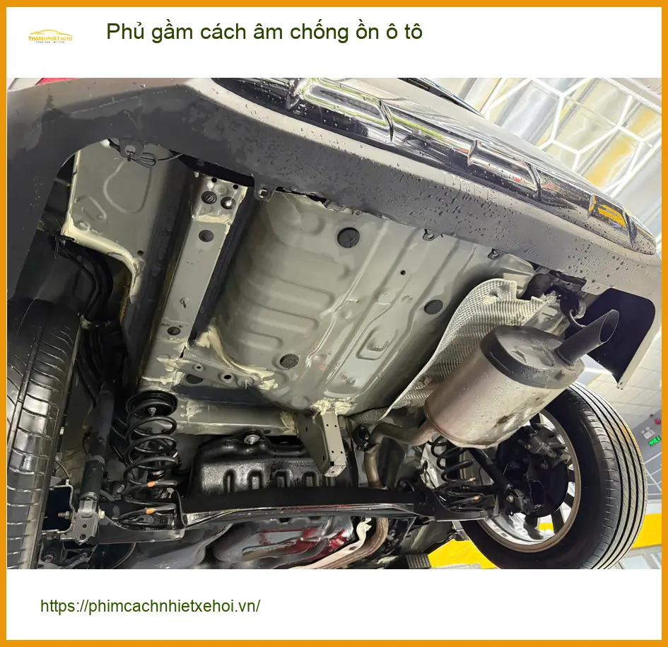 Anh Quang Quận Tân Phú phủ gầm cách âm chống ồn Mazda CX-5 hiệu quả ảnh thực tế 2