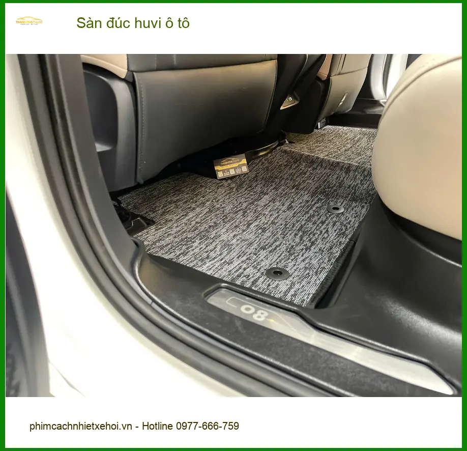 Anh Minh lắp sàn đúc huvi ô tô cho Kia Carnival tại Quận Huyện Nhà Bè vì sàn cũ đã xuống cấp ảnh thực tế 4
