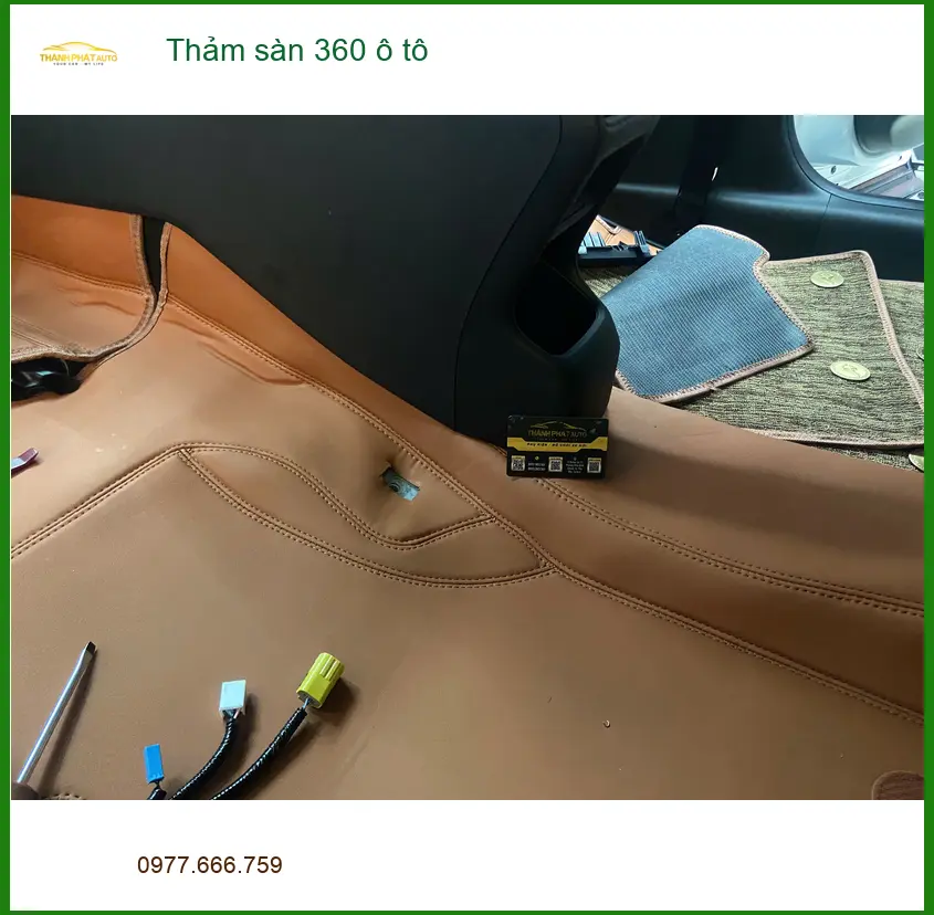 Bác Long lắp thảm sàn 360 ô tô cho Hyundai Creta tại Quận 7 để nội thất luôn sạch đẹp ảnh thực tế 5