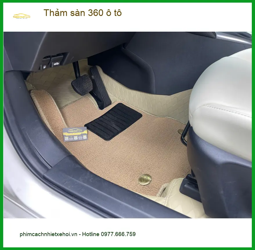 Anh Minh lắp Thảm sàn 360 ô tô cho Hyundai Accent tại Quận 5 để bảo vệ sàn xe tối ưu