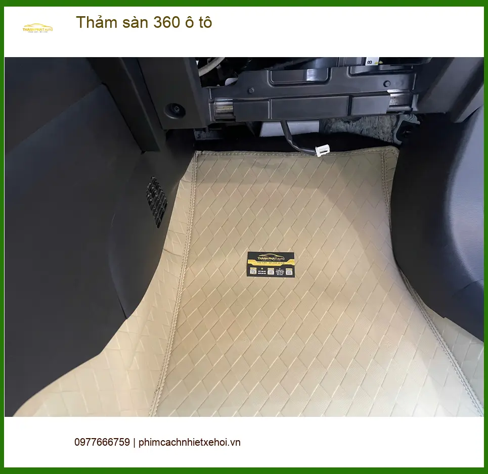 Anh Minh lắp Thảm sàn 360 ô tô cho Hyundai Accent tại Quận 5 để bảo vệ sàn xe tối ưu ảnh thực tế 3