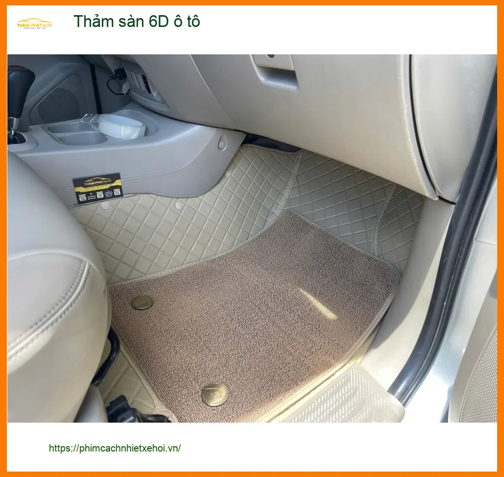 Anh Tùng mua thảm sàn 6D ô tô cho Hyundai Accent tại Quận 1 để nội thất sạch hơn ảnh thực tế 2