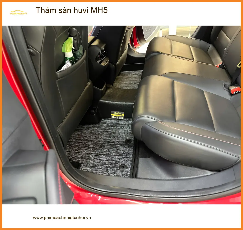 Chị Thanh lắp thảm sàn Huvi MH5 cho Hyundai Creta tại Thủ Đức giữ nội thất sạch ảnh thực tế 2