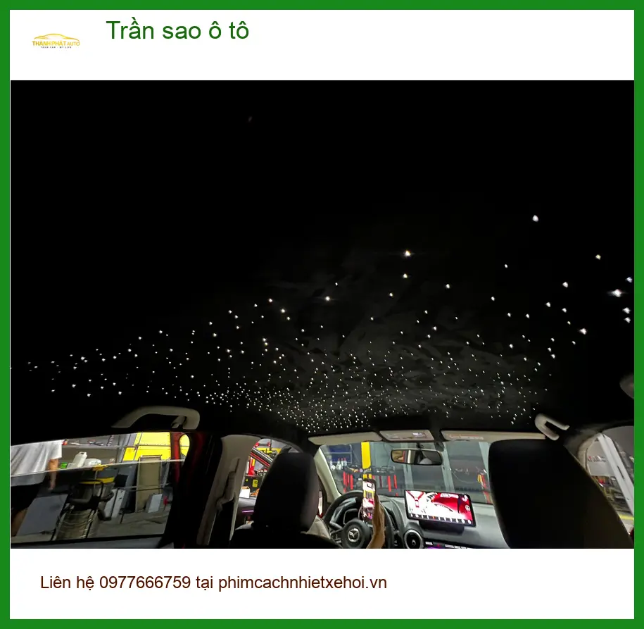 Chị Lan Anh độ trần sao ô tô Hyundai Accent Quận 11 để không gian xe thêm đẳng cấp