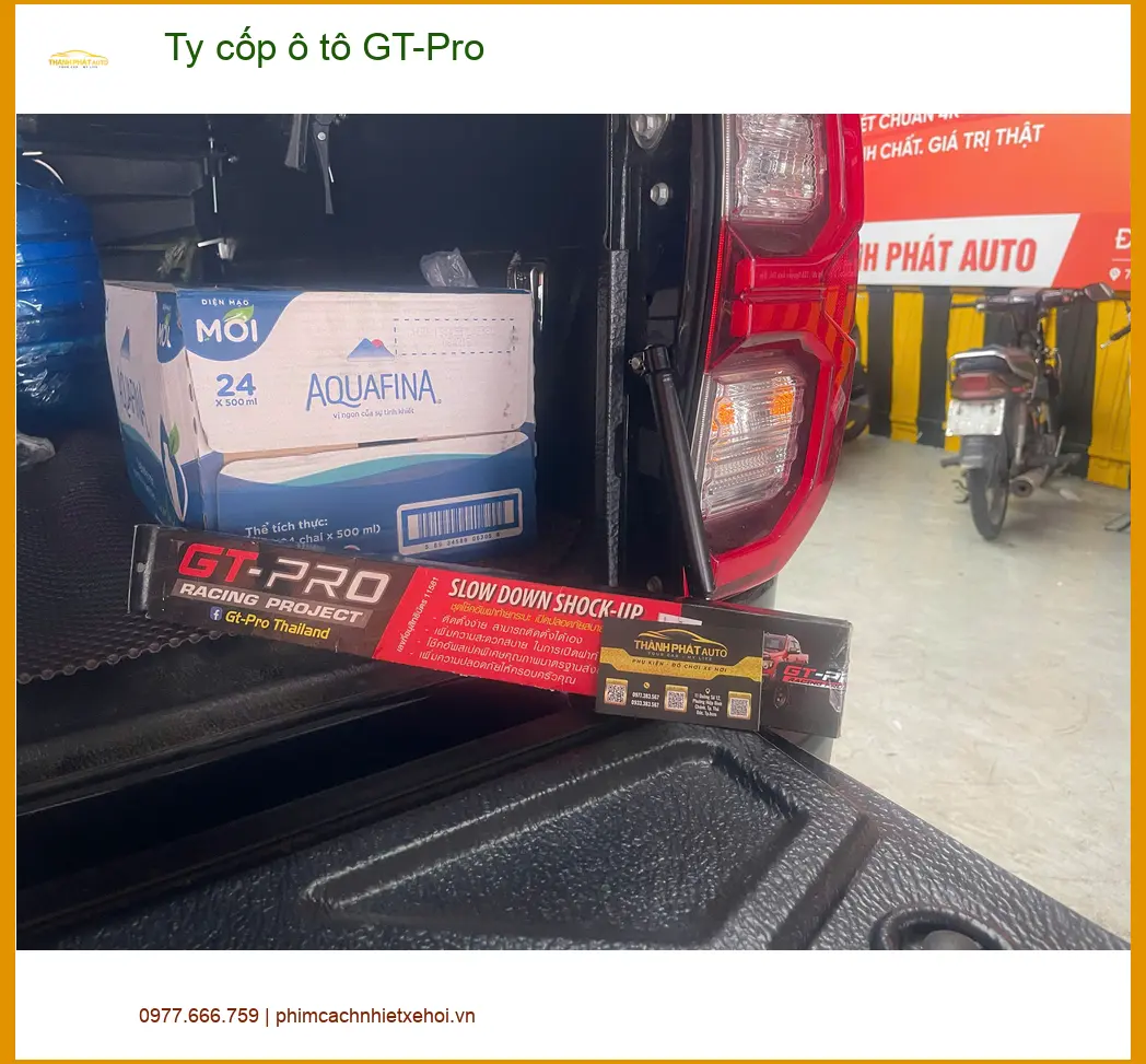 Chú Minh lắp ty cốp ô tô GT-Pro cho Ford Everest tại Quận Gò Vấp ảnh thực tế 3
