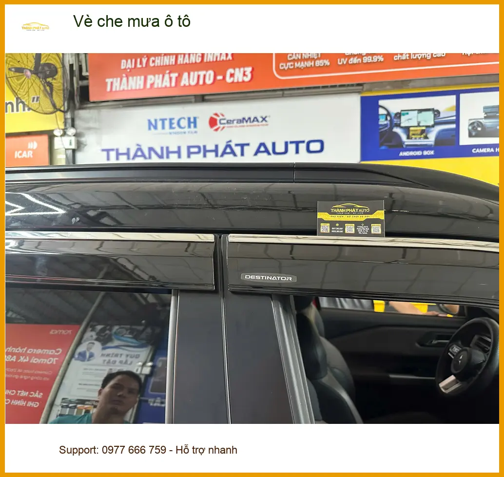 Anh Long gắn vè che mưa ô tô Mitsubishi Attrage ở Quận 6 cho xe bớt tạt nước