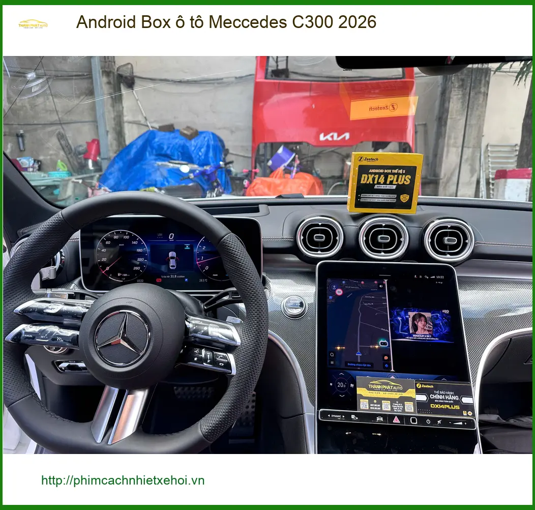 Chị Hằng lắp Android Box Meccedes C300 2026 tại Quận 12 ảnh thực tế 3