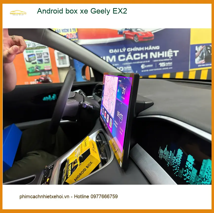 Anh Tấn lắp Android box xe Geely EX2 Quận 10 để tối ưu giải trí trên những chuyến đi dài
