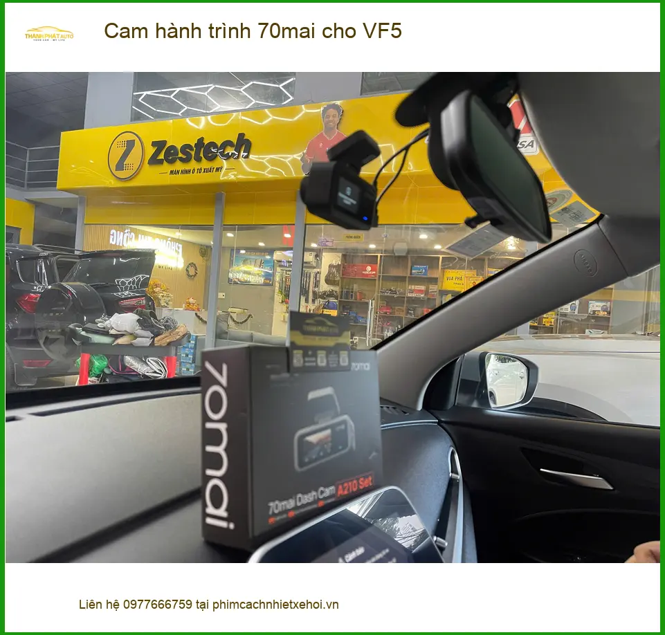 Chị Diễm lắp cam hành trình 70mai cho VF5 Quận 9 để an tâm khi lái xe