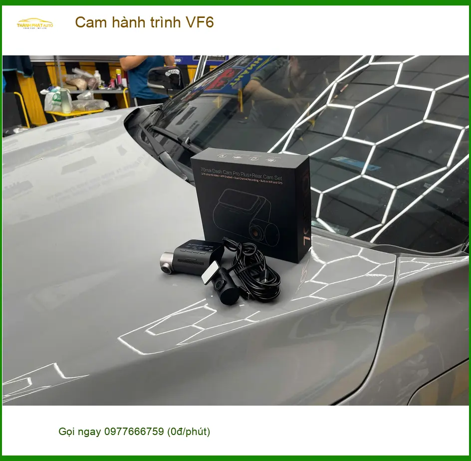 Chị Thảo lắp cam hành trình VF6 tại Quận 12 để an tâm lái xe đường đông ảnh thực tế 3