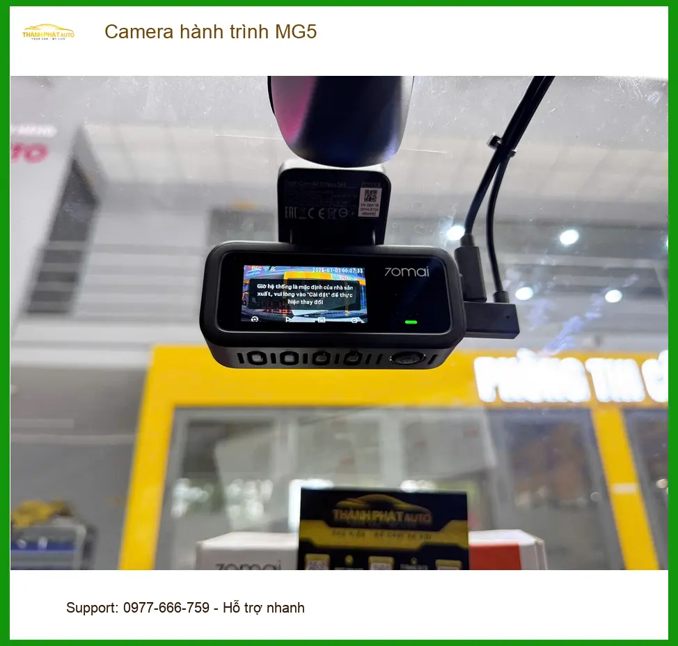 Anh Kiên lắp camera hành trình MG5 tại Quận 9 để an tâm di chuyển trong phố