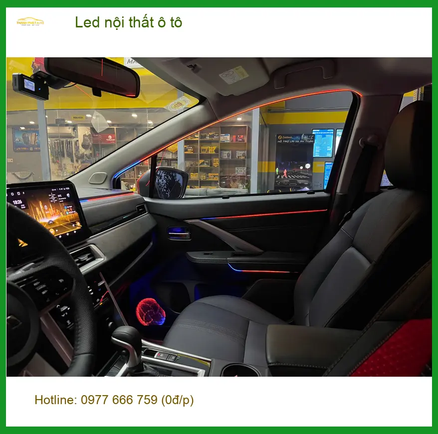 Anh Tú Honda CRV lắp Led nội thất ô tô Quận 9 vì đèn zin tối, muốn không gian xe sang hơn