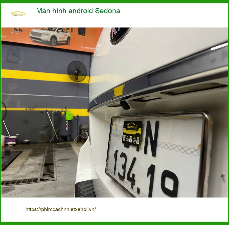 Chị Thảo lắp màn hình Android cho Sedona tại Quận 9 để nâng cấp tiện nghi giải trí