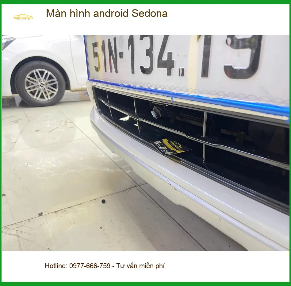Chị Thảo lắp màn hình Android cho Sedona tại Quận 9 để nâng cấp tiện nghi giải trí ảnh thực tế 3