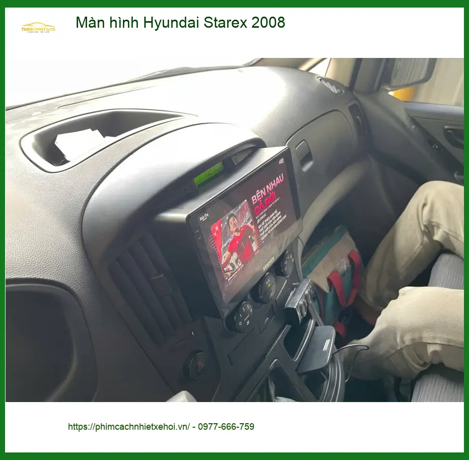 Anh Đạt lắp màn hình Hyundai Starex 2008 tại Quận 12 để nâng tầm trải nghiệm giải trí ảnh thực tế 3