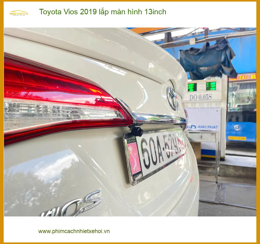 Anh Minh lắp màn hình 13inch cho Toyota Vios 2019 tại Quận 9 để nâng tầm trải nghiệm lái ảnh thực tế 3