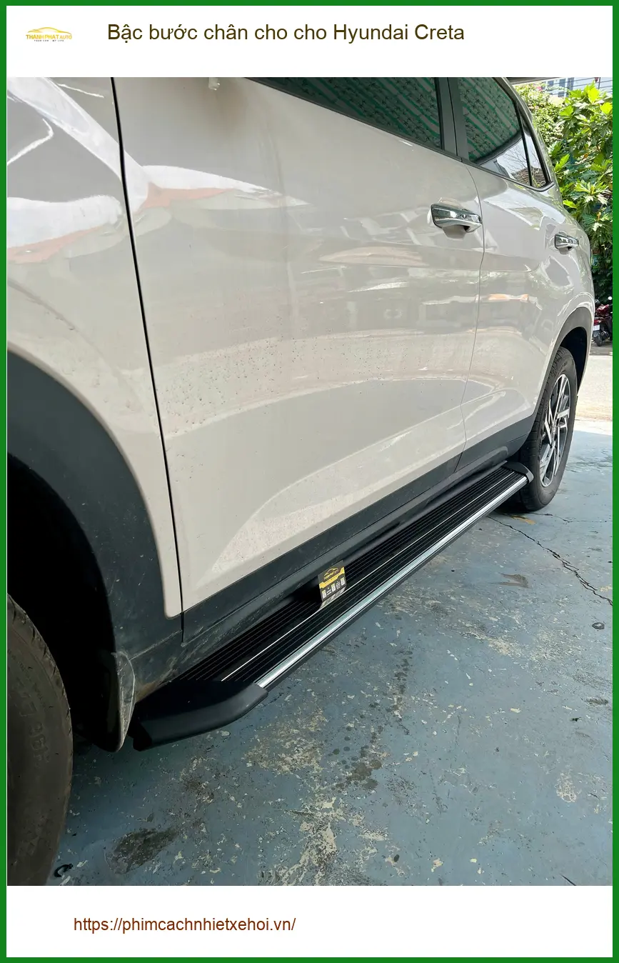 Anh Hoàng Long lắp bậc bước chân Hyundai Creta tại Thủ Đức cho người lớn tuổi ảnh thực tế 2