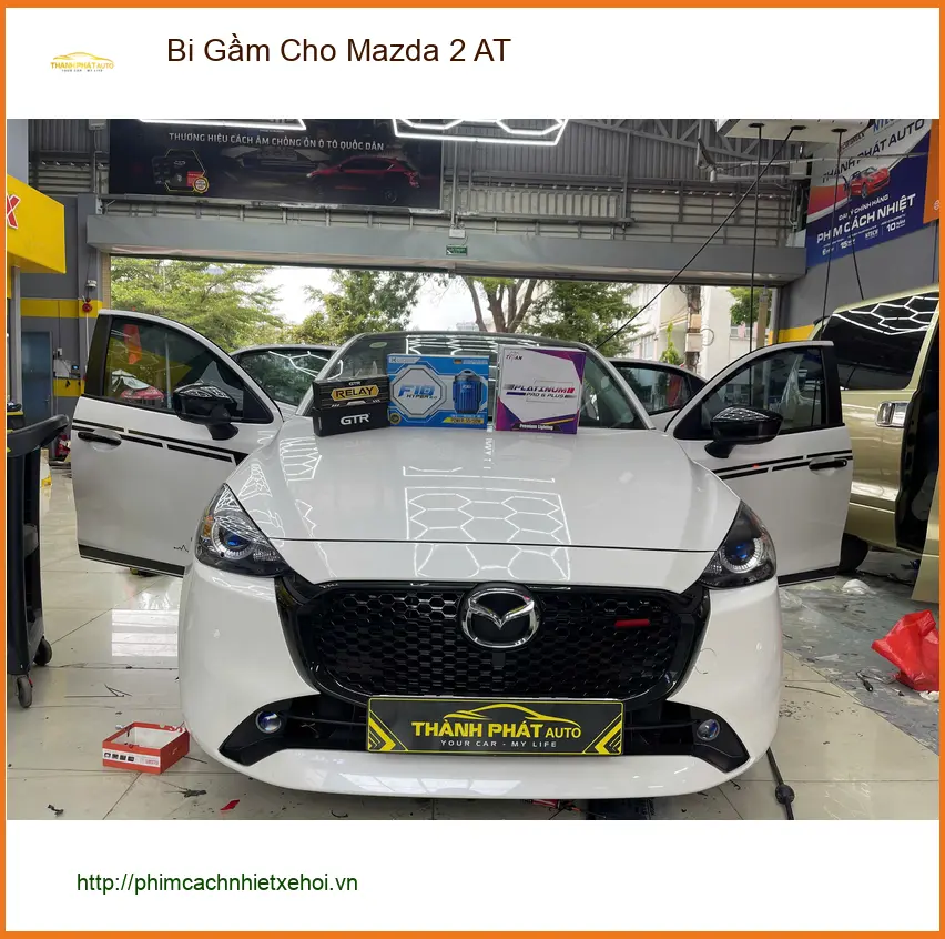 Anh Long độ Bi Gầm cho Mazda 2 AT tại Quận 9 để cải thiện tầm nhìn ban đêm