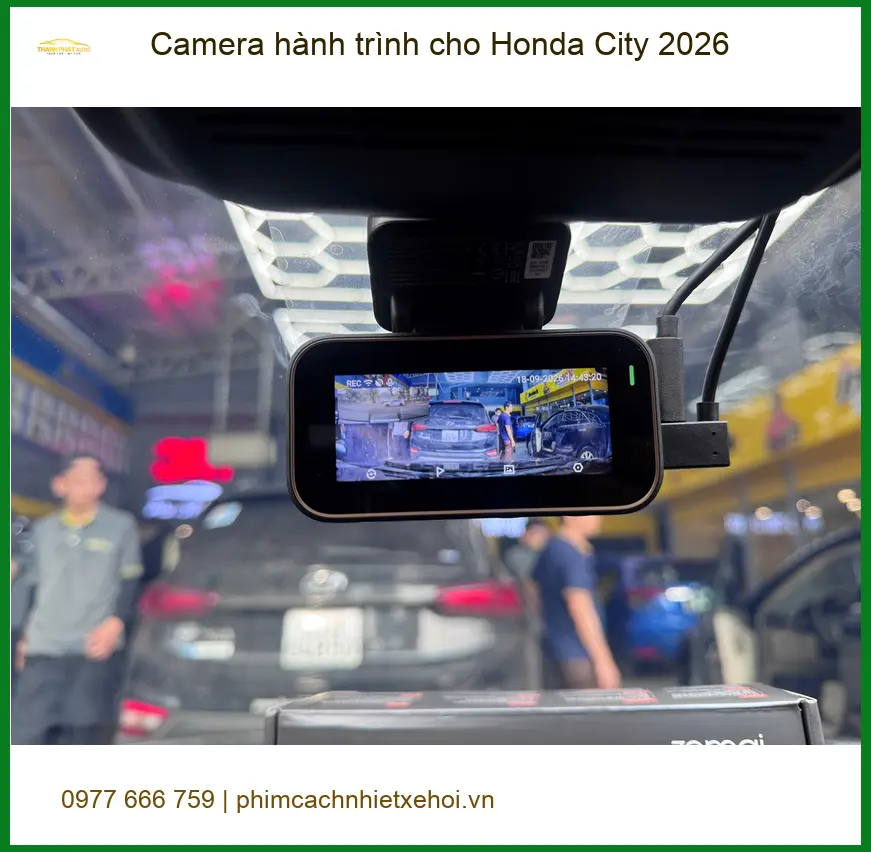 Anh Minh lắp camera hành trình Honda City 2026 tại Quận 9 để an tâm lái xe ảnh thực tế 2