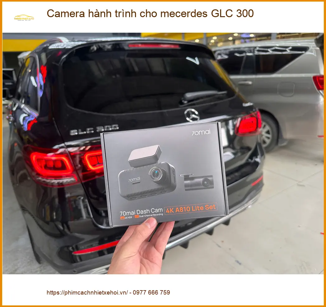 Anh Khang lắp Camera hành trình Mercedes GLC 300 tại Quận 9 để ghi lại hành trình an toàn