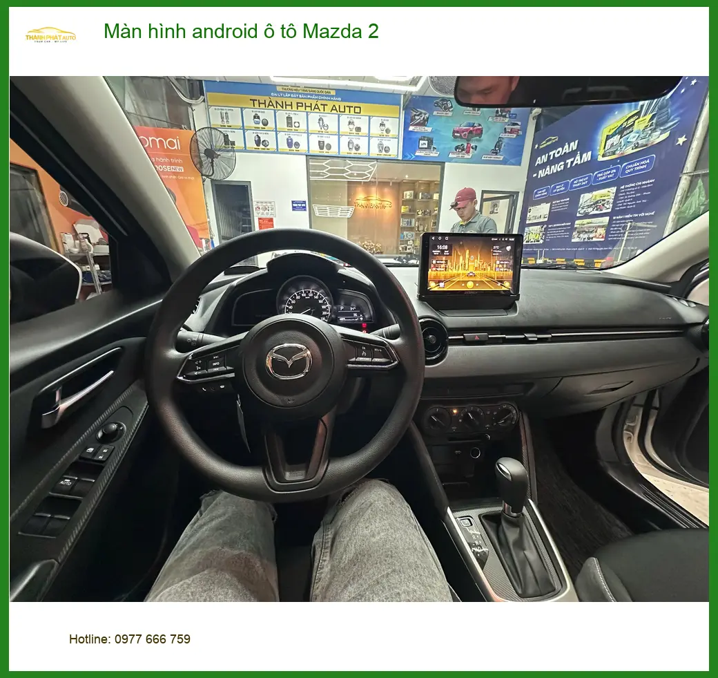 Chị Uyên lắp màn hình Android ô tô Mazda 2 tại Quận 12 để có bản đồ dẫn đường ảnh thực tế 4