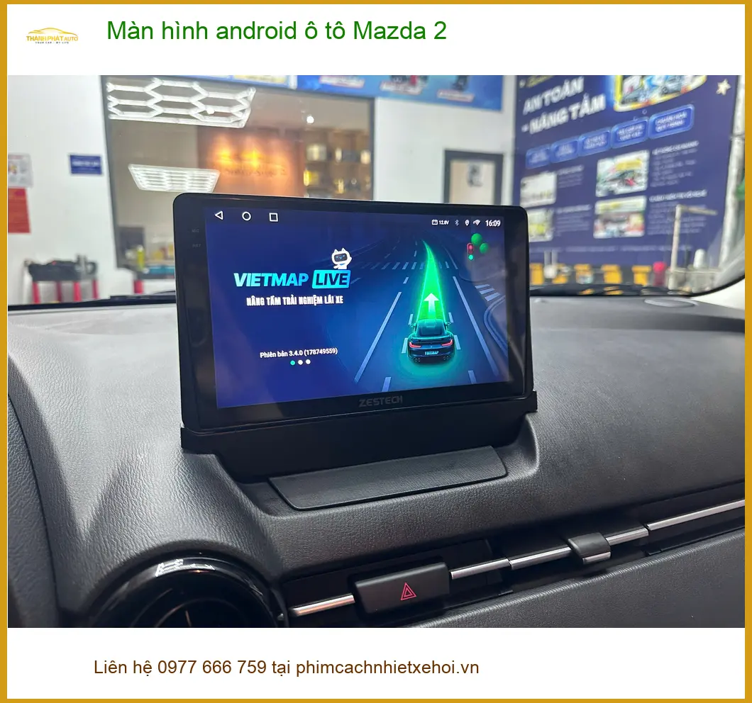 Chị Uyên lắp màn hình Android ô tô Mazda 2 tại Quận 12 để có bản đồ dẫn đường ảnh thực tế 5