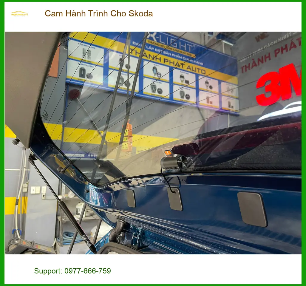 Anh Minh Khang lắp Cam Hành Trình cho Skoda tại Quận 9 cần gấp ảnh thực tế 3