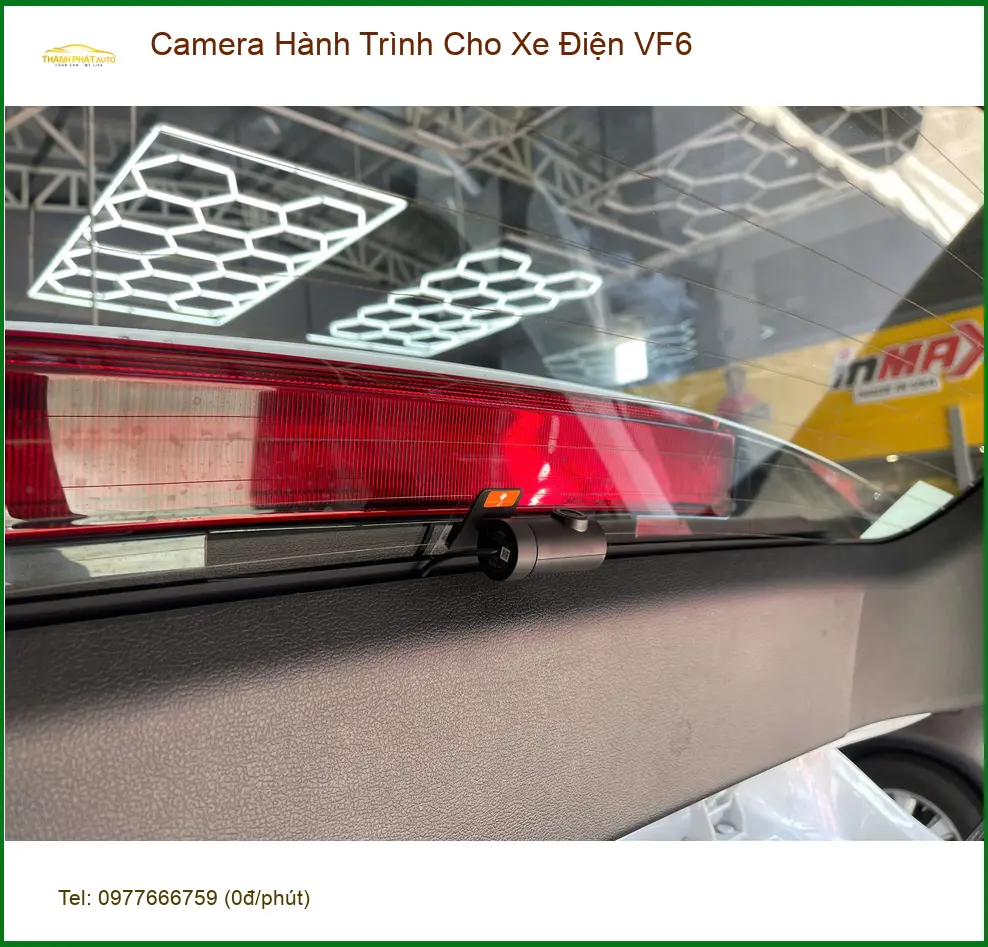Chị Thảo lắp Camera Hành Trình cho VF6 Quận 9 để ghi lại hành trình an toàn ảnh thực tế 4