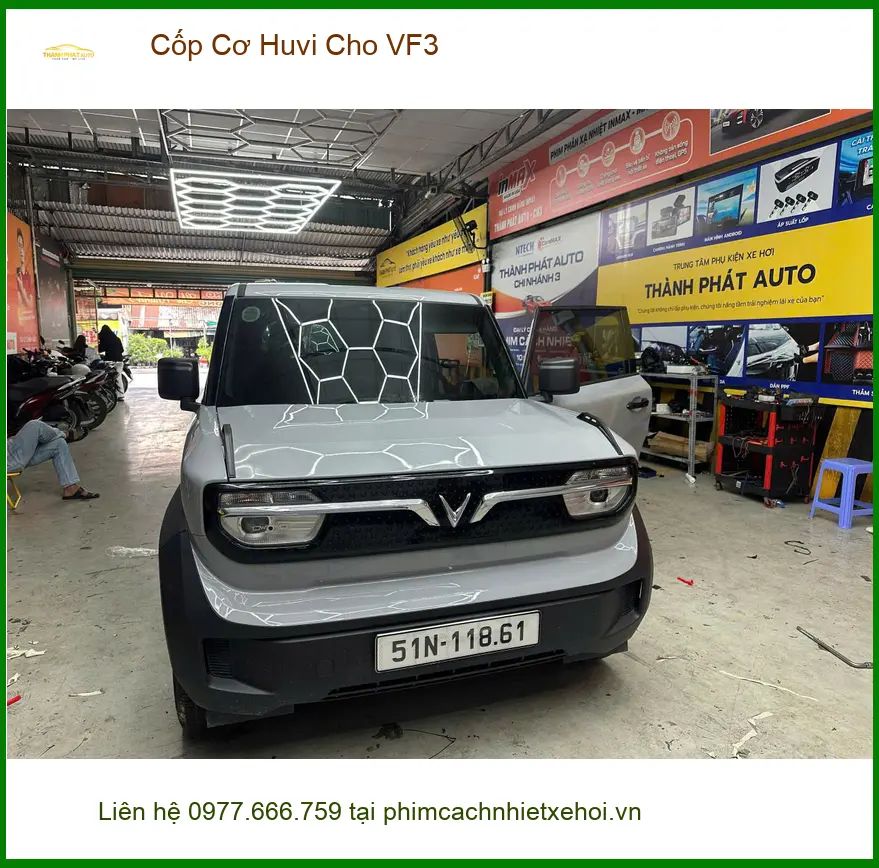 Anh Quang lắp Cốp Cơ Huvi Cho VF3 tại Quận 12 để tiện lợi khi đi chợ