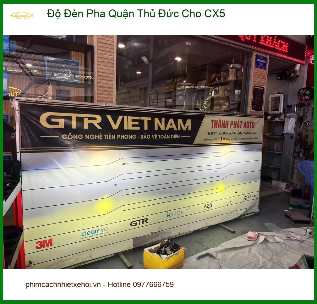 Anh Bách độ đèn pha CX5 tại Quận Thủ Đức để cải thiện tầm nhìn khi lái xe đêm