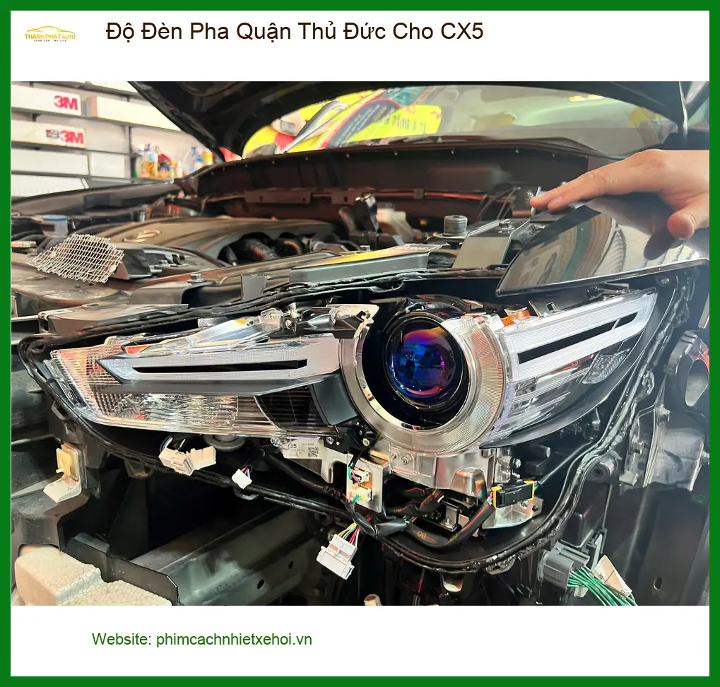 Anh Bách độ đèn pha CX5 tại Quận Thủ Đức để cải thiện tầm nhìn khi lái xe đêm ảnh thực tế 2