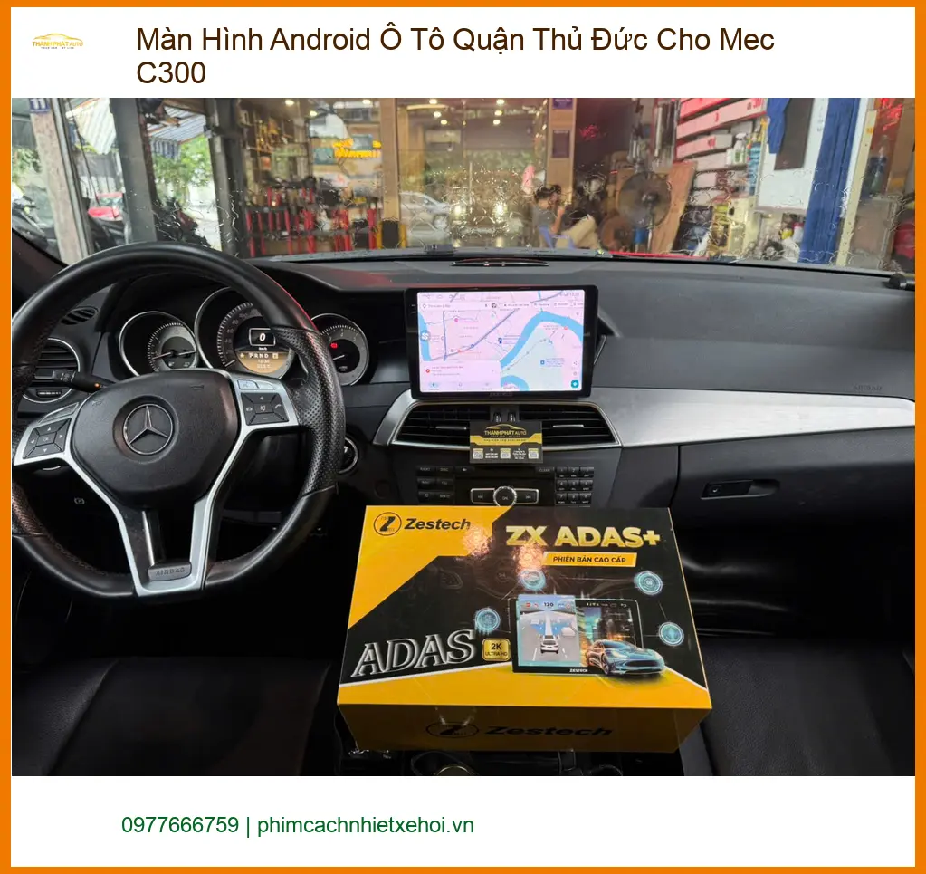 Anh Khải lắp màn hình Android Mercedes C300 tại Thủ Đức, trải nghiệm giải trí