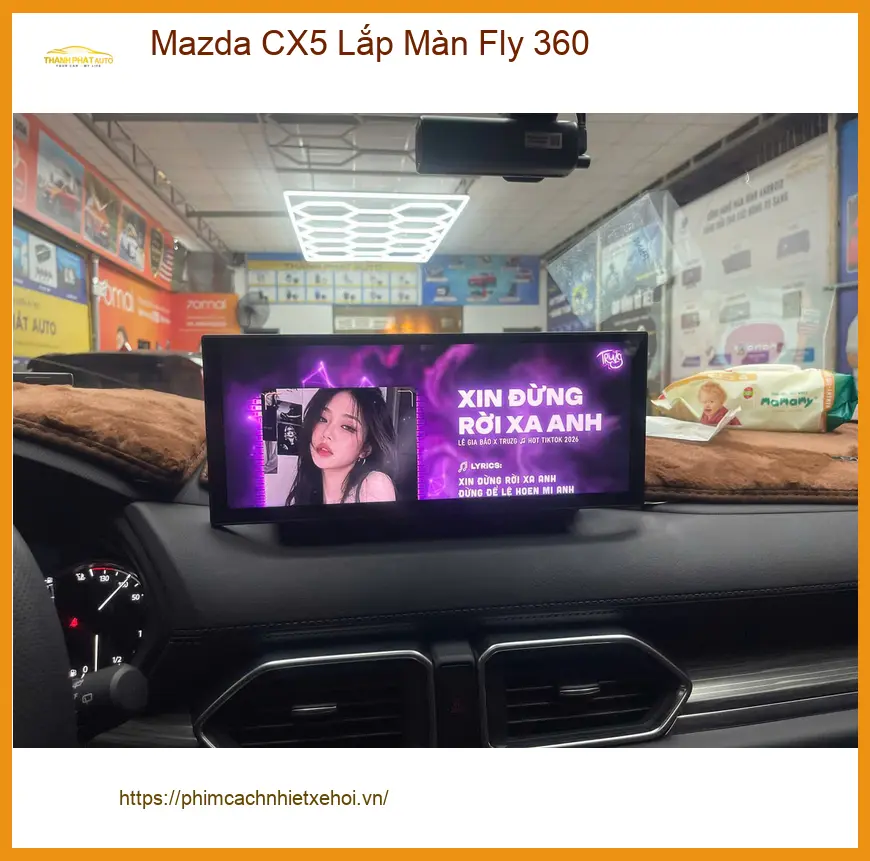 Chị Thảo lắp Màn Fly 360 cho Mazda CX5 tại Quận 12 để lái xe an toàn hơn ảnh thực tế 2